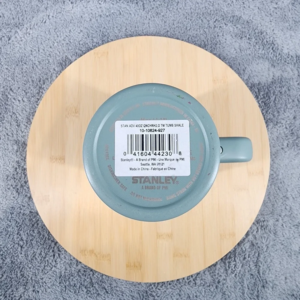 Stanley Adventure Quencher 2.0 40oz Tumbler Shale With Lid & Straw - Picture 6 of 8